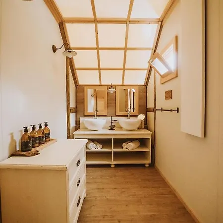 Herbal Glamping * Ljubno
