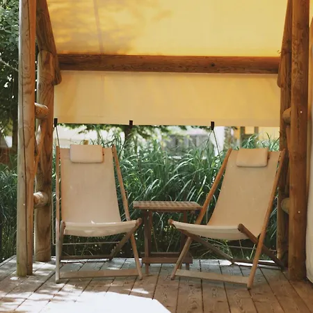 אוהל מפואר Herbal Glamping *